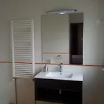 לינה וארוחת בוקר Vista אלקובאקה