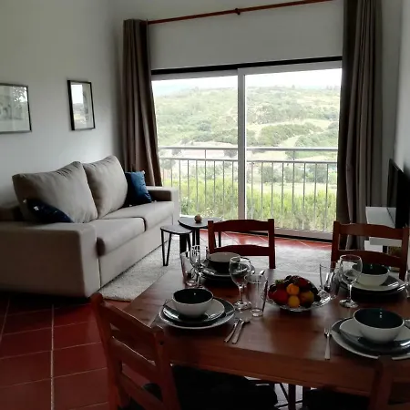 Vista Alojamento de Acomodação e Pequeno-almoço Alcobaça